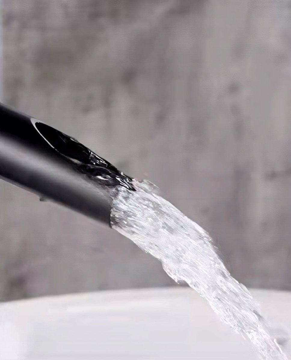 Bateria umywalkowa stojąca czarna jednouchwytowa | REEVE