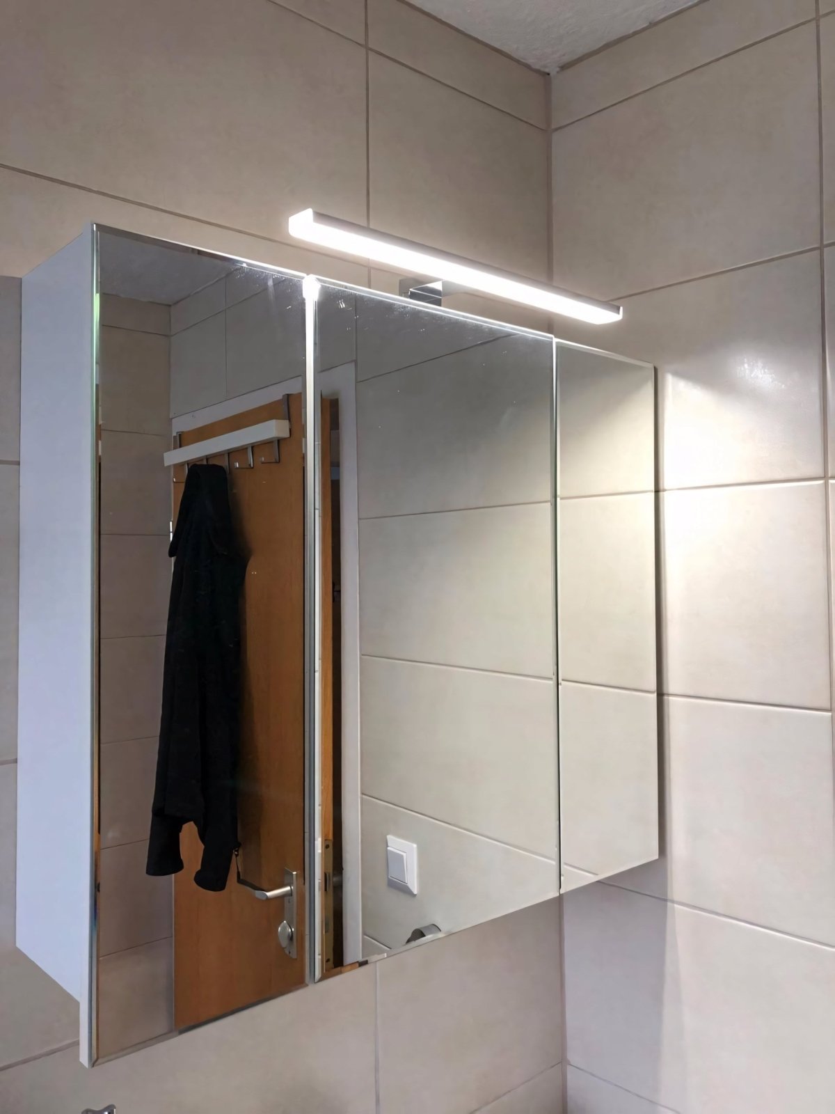Kinkiet LED nad lustro 40cm IP44 srebrny zimne światło | REEVE
