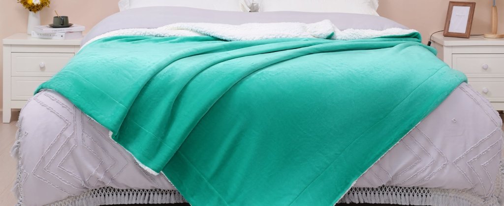 Koc sherpa KANKAEU 200x230cm dwustronny zielony | REEVE