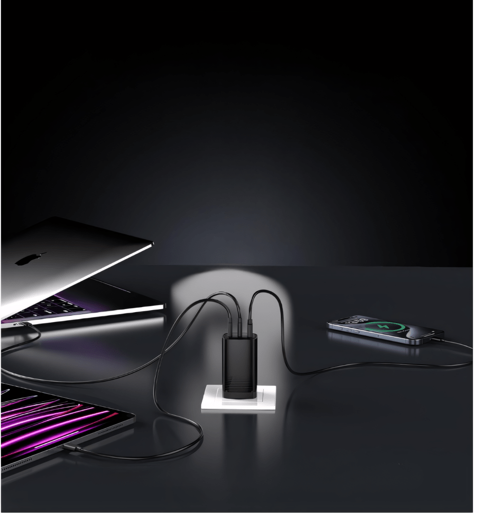 Ładowarka sieciowa GaN 65 W, 2× USB - C + USB - A, PD 3.0 | REEVE