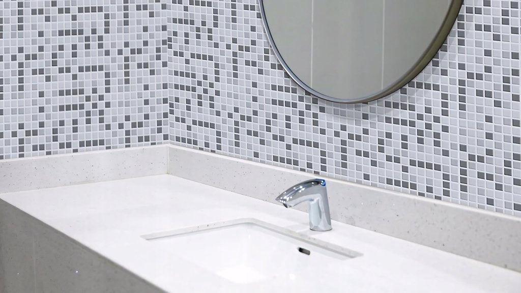 Okleina samoprzylepna 44×300 cm – mozaikowe kafelki | REEVE