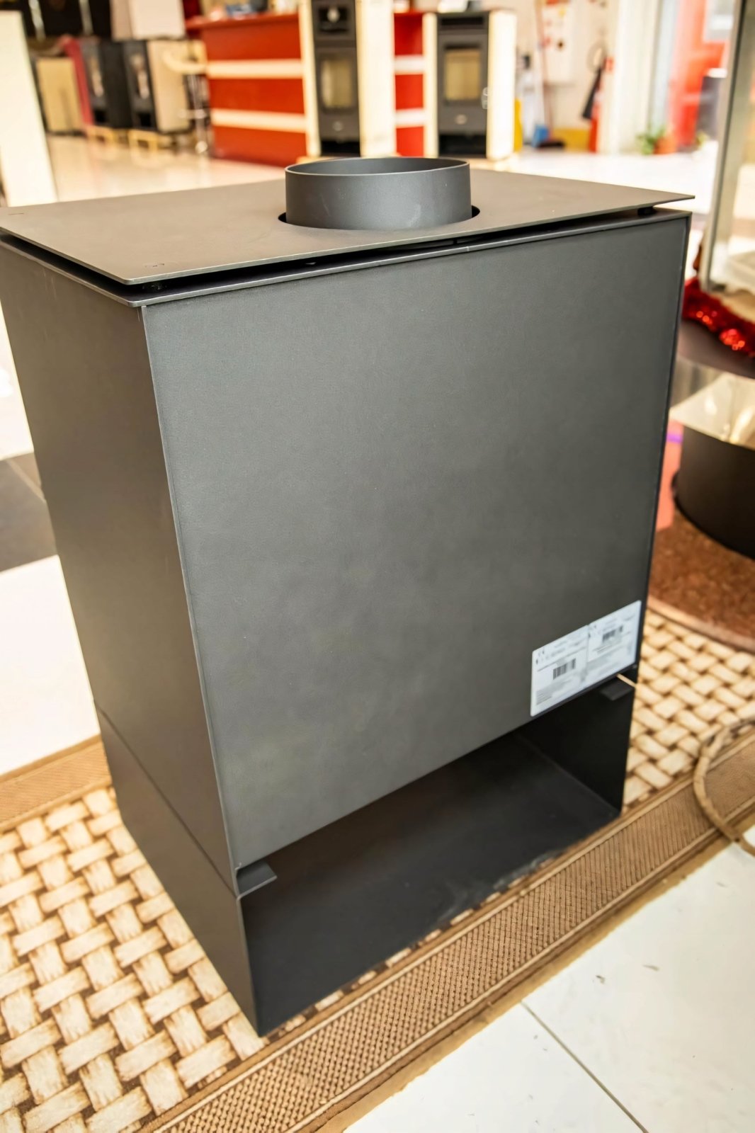 Piec na drewno wolnostojący VERSO 3 5kW A+ | REEVE