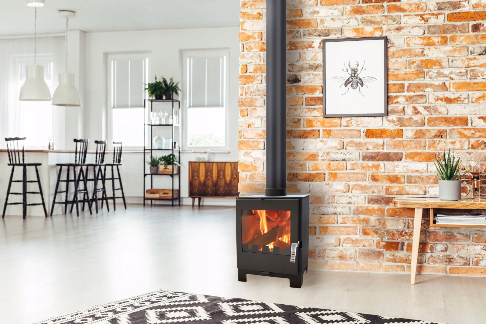 Piec na drewno wolnostojący VERSO 3L 5kW A+ | REEVE