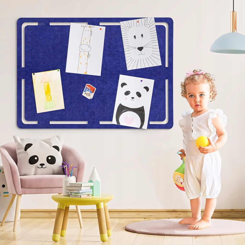 Tablica filcowa 79x56 cm niebieska samoprzylepna | REEVE